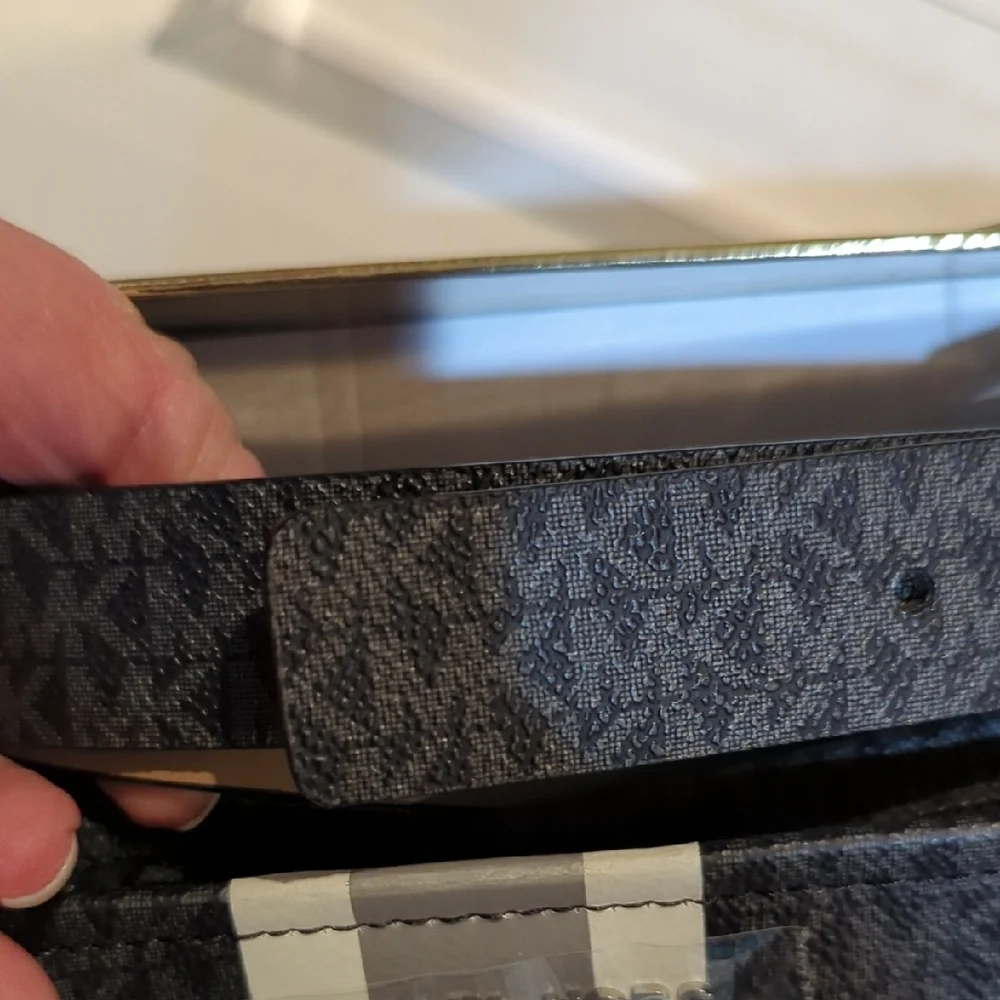 Michael Kors adjustable Black Belt Bag NWT
